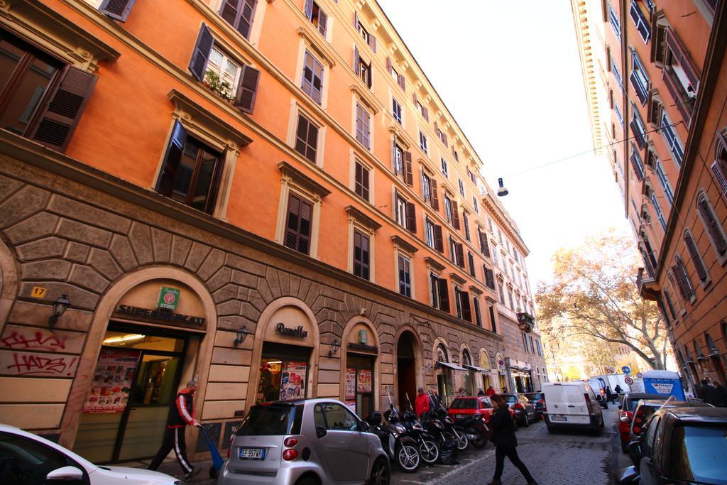 Casa Vacanze Nonno Giulio Rome Bagian luar foto